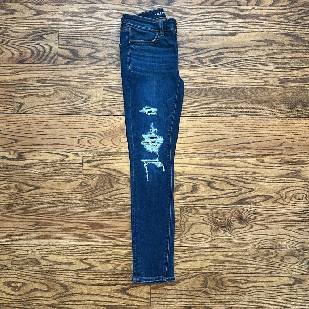 Women’s size 2 short American Eagle next level stretch jegging - Picture 3 of 6